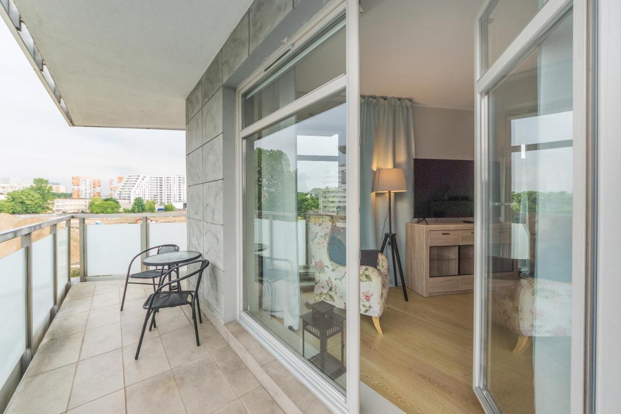 Glow Apartments, Marina Leilighet
